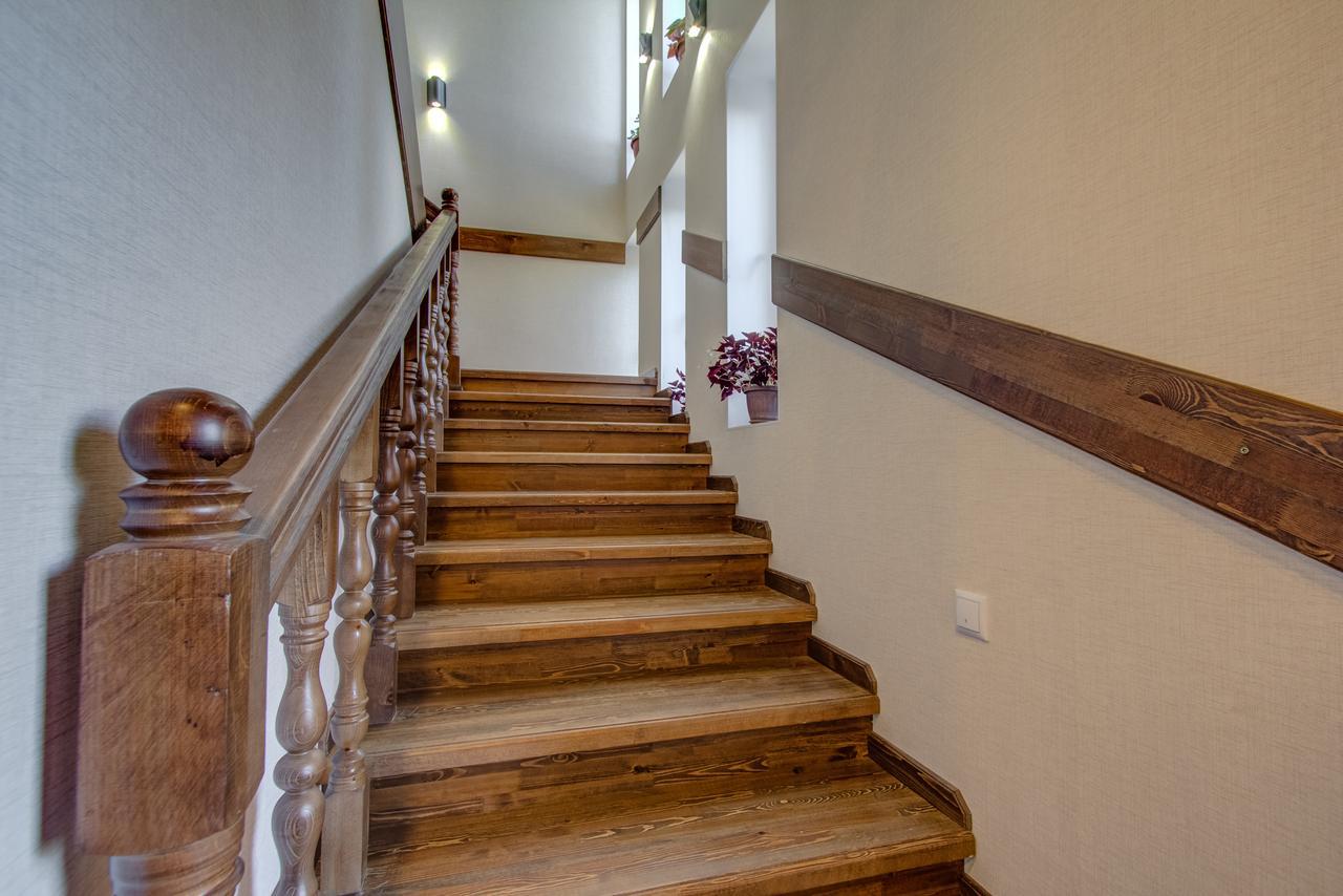 Hillside Karakol B&B Ngoại thất bức ảnh